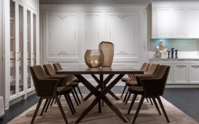 Welke eetkamerstoelen passen stijlvol bij een ronde eetkamertafel?